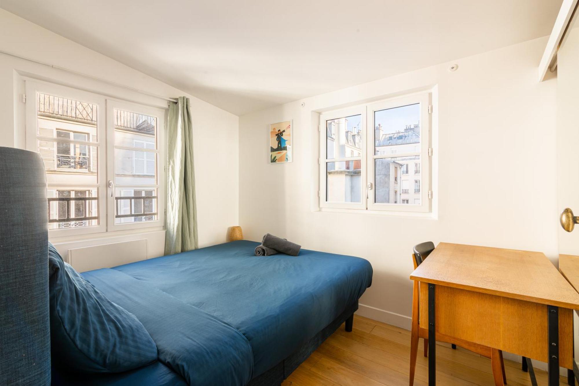 Luxurious 2 Bedroom Canal Saint Martin Saint Lazare ปารีส ภายนอก รูปภาพ