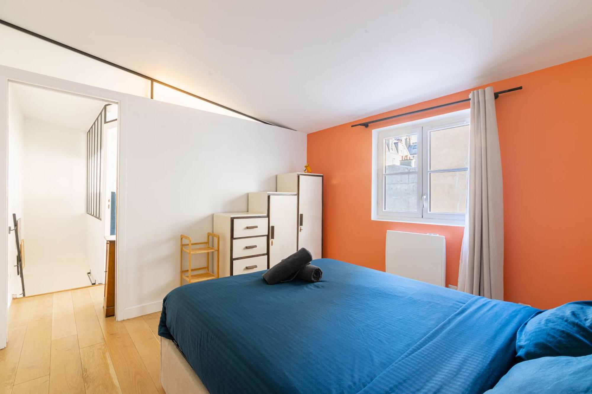 Luxurious 2 Bedroom Canal Saint Martin Saint Lazare ปารีส ภายนอก รูปภาพ